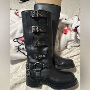 Steve Madden Rocky Black Leather Boots